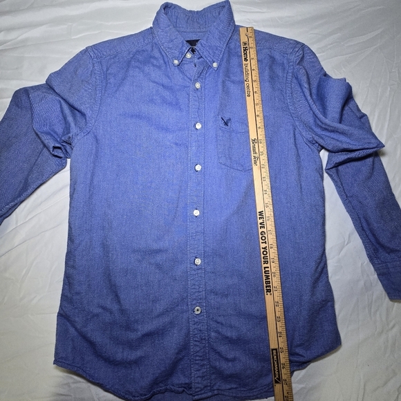American Eagle Outfitters Classic Fit Men's Blue Medium Button-Down Shirt - Picture 5 of 10
